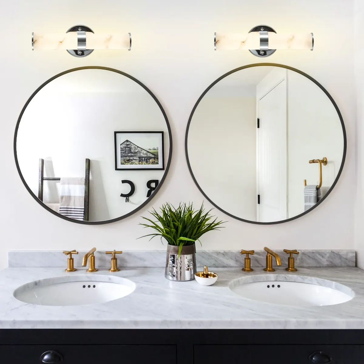 Marble wall sconce, 5.5 in, 5.5 in, chrome, view 3