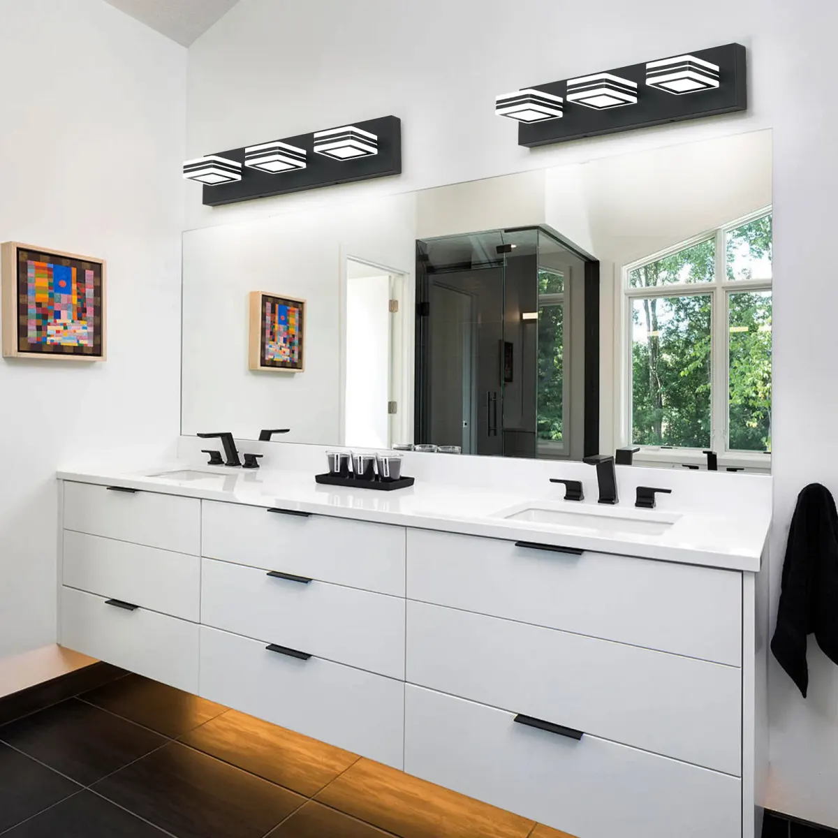 Square acrylic vanity bar, 3 lights, black, view 4