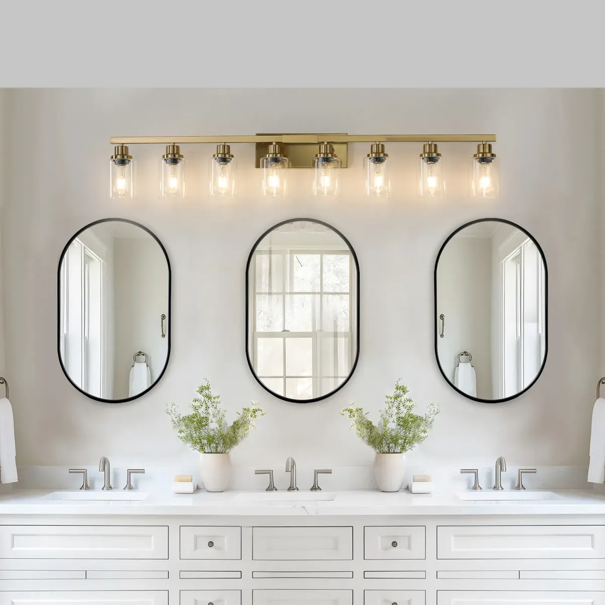 Clear glass vanity bar, 8 lights, copper tone