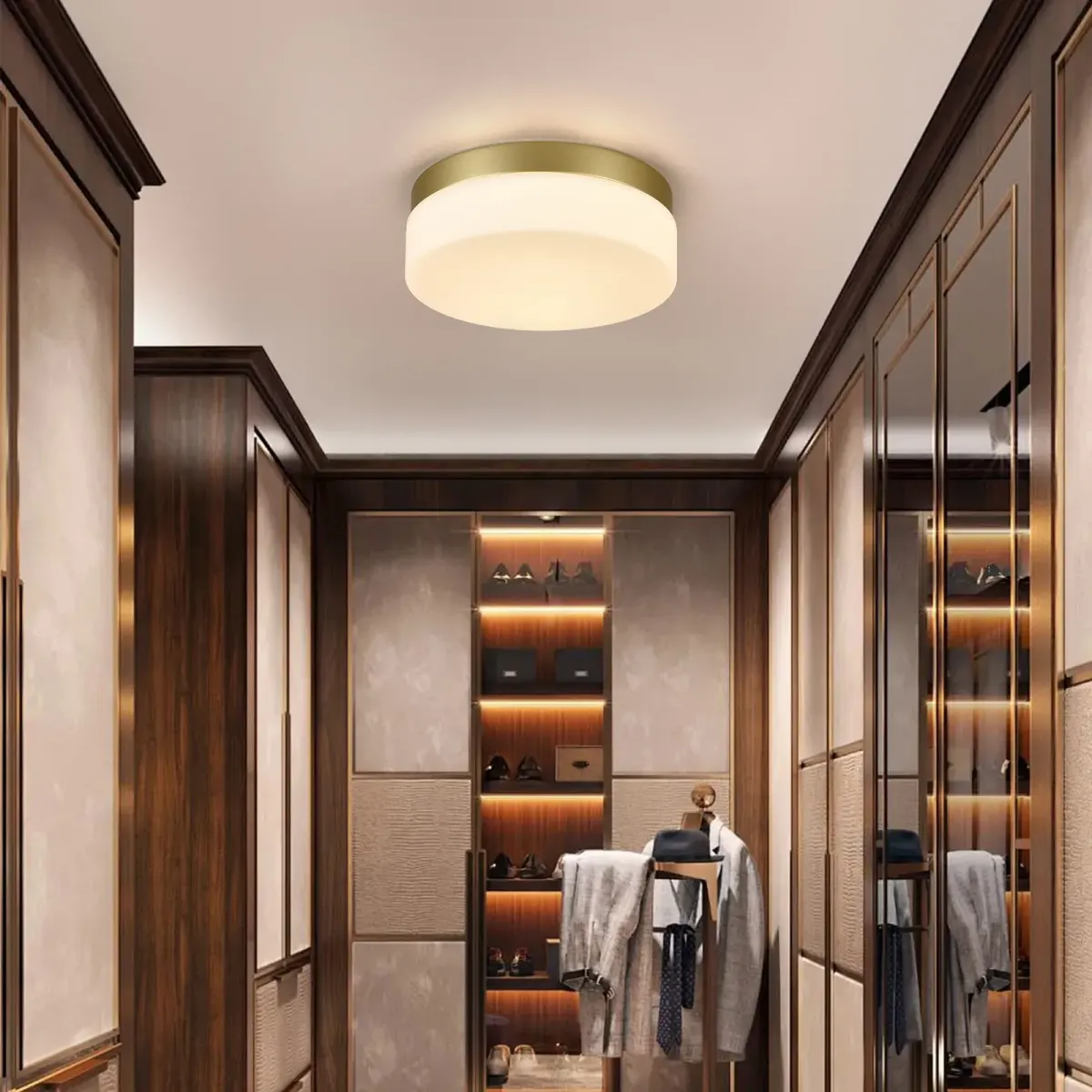 LED flush mount ceiling light, 11.4 in, gold, view 3