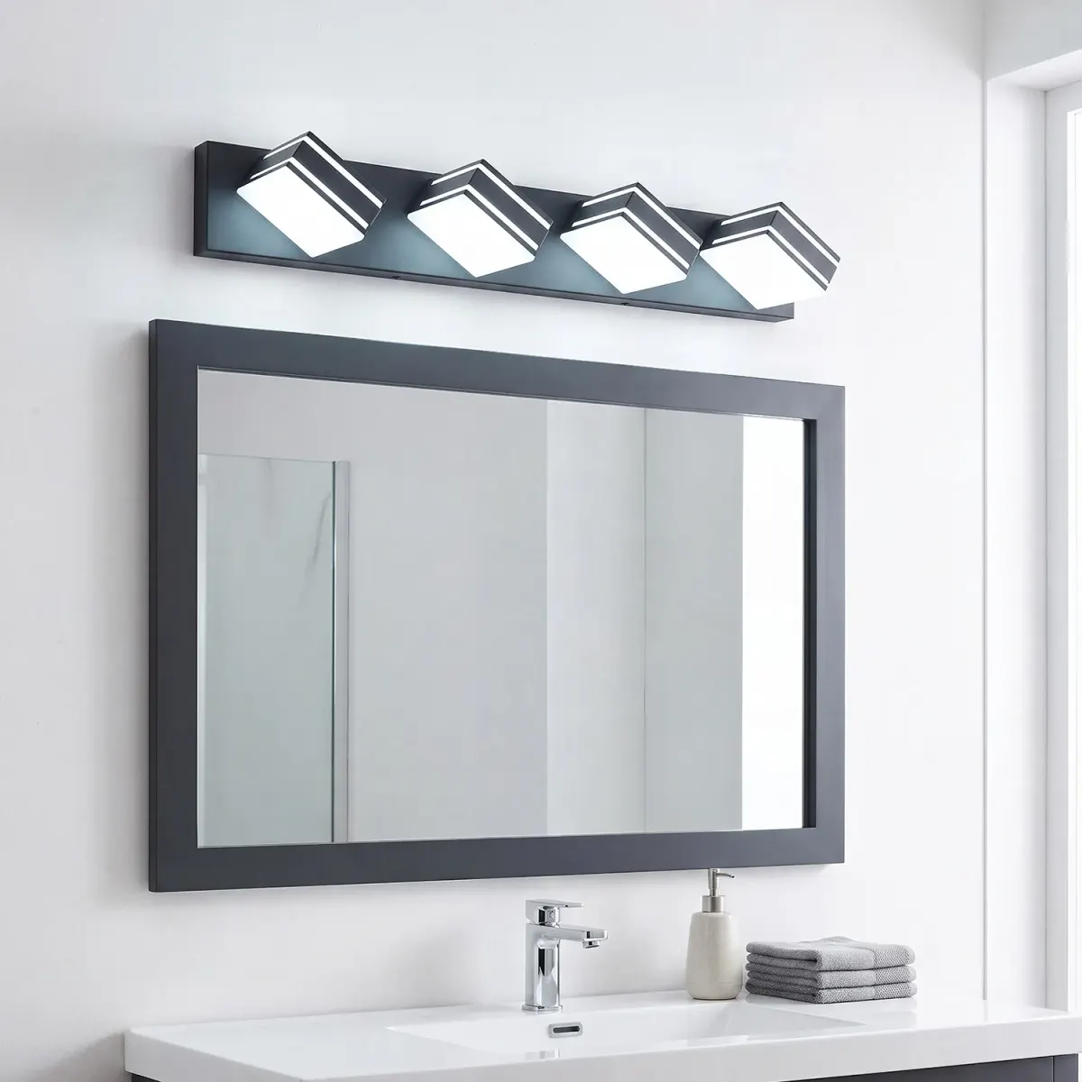 Acrylic vanity bar, 3–6 lights, 23.6–47.2 in, 4 lights, black, view 3