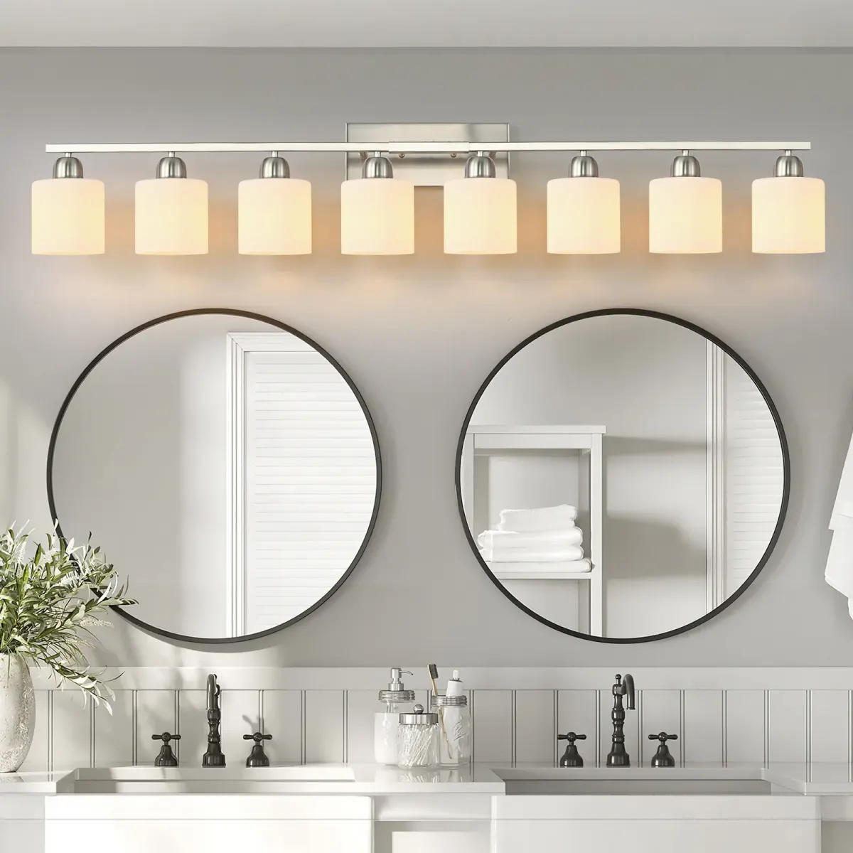 Frosted glass vanity bar, 8 lights, chrome, view 3